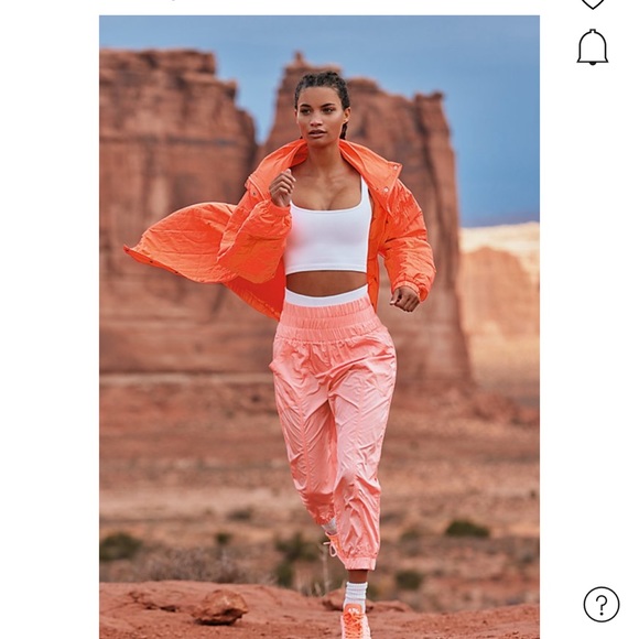 Free People Pants - BRAND NEW FREE PEOPLE JOGGER 💝